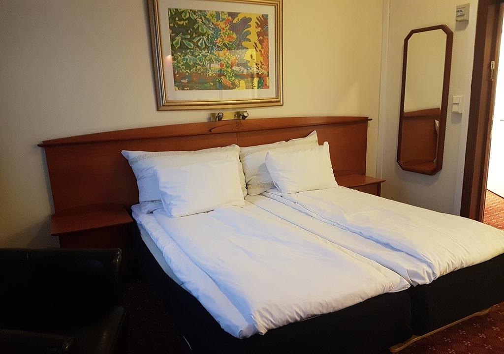 Chesterfield Hotel Trondheim Bagian luar foto